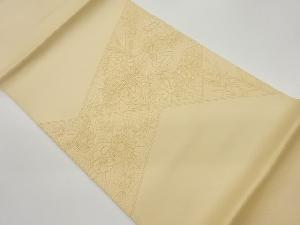 汕頭刺繍草花模様開き名古屋帯（額縁仕立て）